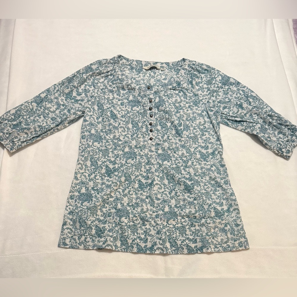 White & Teal flower print tunic sleeve with button top